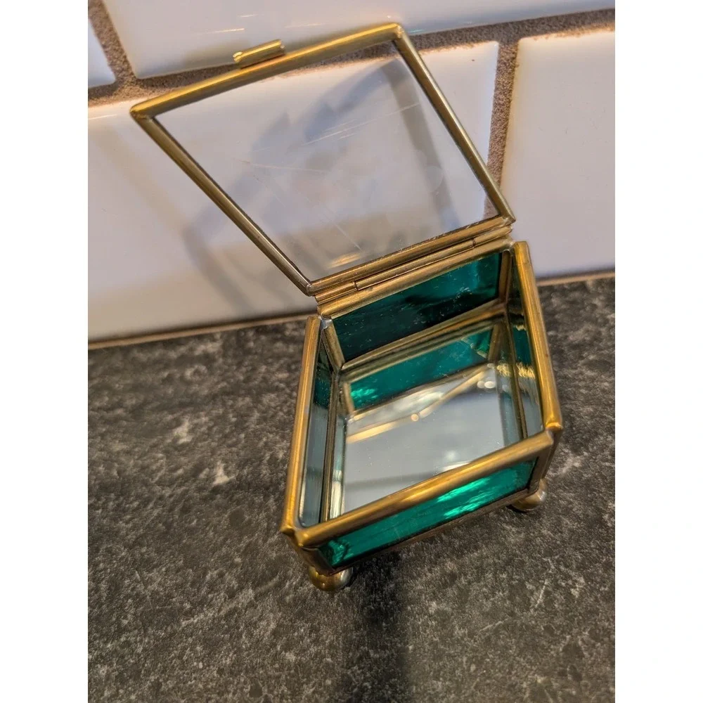 Vintage Mexican Brass Emerald Green Etched Glass Jewelry Trinket Box Mexico